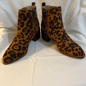 Arider Zip-Up Ankle Booties Leopard Print Size 7.5